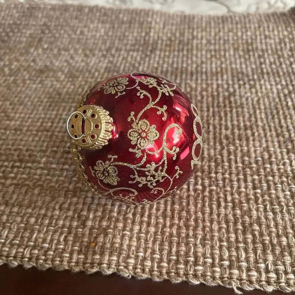 Vintage Krebs Masters on Silk Santa Christmas ornament Santa Claus face 1999